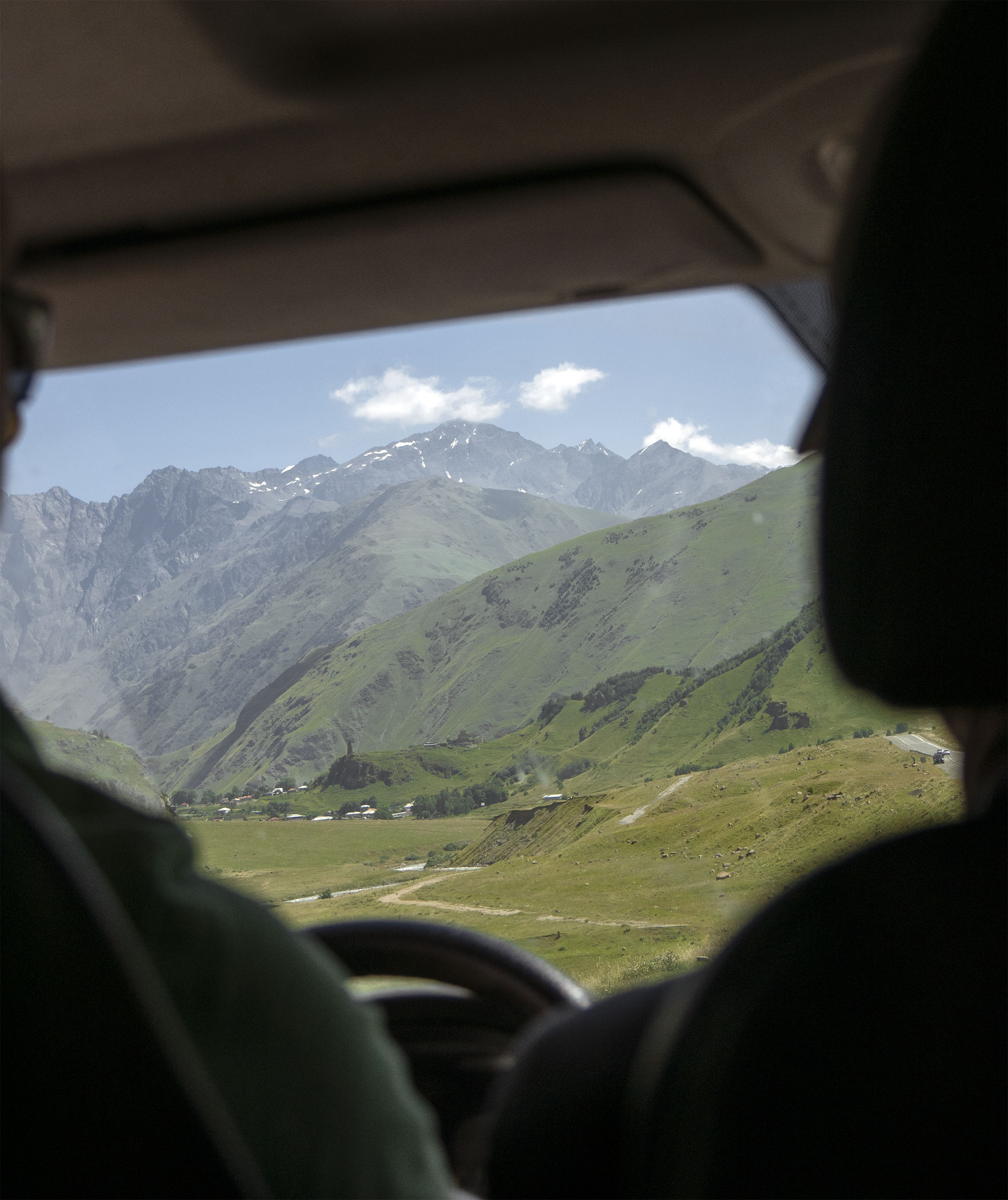 Vladikavkaz to Tbilisi: Tips for Crossing the Border from Russia to Georgia